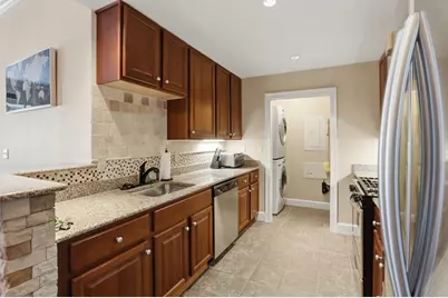 36 Village Rd #714, Middleton, MA 01949 - Photo 8