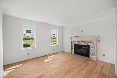 49 Thompson St, Middleborough, MA 02346 - Photo 10