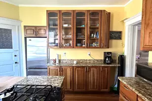 64 Chestnut St, Boston, MA 02129 - Photo 6