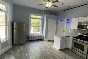 6 Windsor St, Worcester, MA 01605 - Photo 2