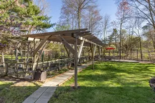 255 Worthen Rd E, Lexington, MA 02421 - Photo 32