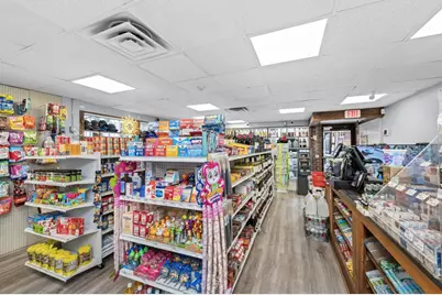 493 Broadway, Everett, MA 02149 - Photo 6