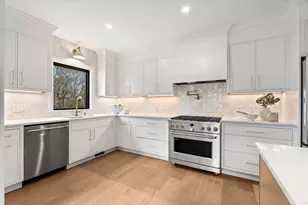 18R Starknaught Heights, Gloucester, MA 01930 - Photo 6