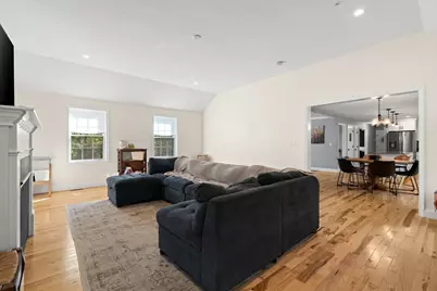 17 Pond Edge Trl, Wareham, MA 02571 - Photo 10