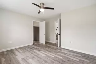 16 Beverly St, Dartmouth, MA 02747 - Photo 26