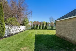16-18 Walnut St, Belmont, MA 02478 - Photo 38