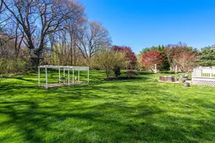 7 Farm Pond Ln, Franklin, MA 02038 - Photo 36
