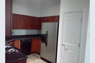21 Illinois St #202, Worcester, MA 01610 - Photo 10