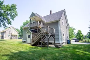 61 Orchard St, Bellingham, MA 02019 - Photo 4