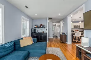 10 Irma St, Boston, MA 02124 - Photo 4
