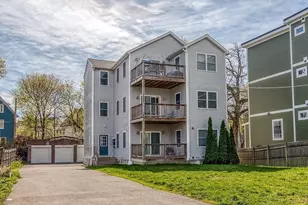10 Irma St, Boston, MA 02124 - Photo 30