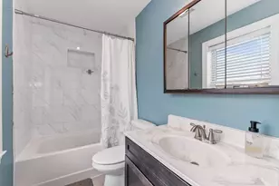 10 Irma St, Boston, MA 02124 - Photo 18