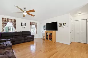 297 Elmwood St, North Attleboro, MA 02760 - Photo 10