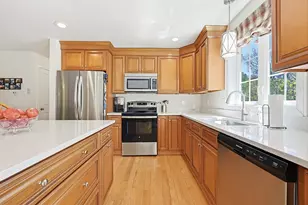 297 Elmwood St, North Attleboro, MA 02760 - Photo 6