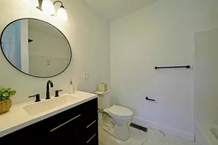 13 Park Pl, Mattapoisett, MA 02739 - Photo 12