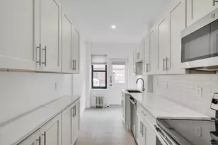 137 Englewood Ave, Boston, MA 02135 - Photo 10