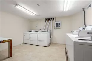 199 Marlborough St, Boston, MA 02116 - Photo 14