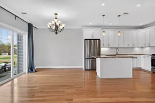 228 Norfolk St, Holliston, MA 01746 - Photo 8