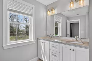 228 Norfolk St, Holliston, MA 01746 - Photo 18