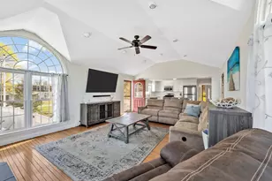 2165 Pleasant St, Dighton, MA 02715 - Photo 16