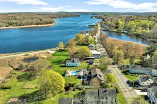 2165 Pleasant St, Dighton, MA 02715 - Photo 12