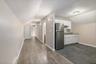33 Garfield St, Lawrence, MA 01843 - Photo 6