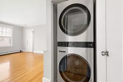 1718 Commonwealth Ave #8, Boston, MA 02135 - Photo 8