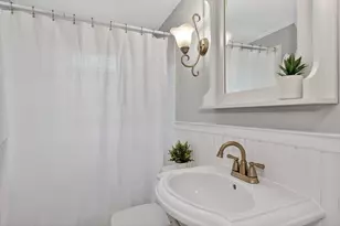 125 Hemlock Dr, Holliston, MA 01746 - Photo 12