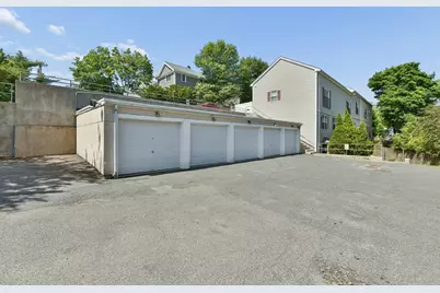 110 Coolidge Hill Rd #2, Watertown, MA 02472 - Photo 26