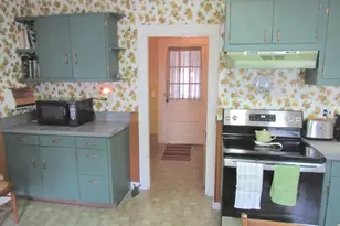 575 Summer St, Bridgewater, MA 02324 - Photo 10