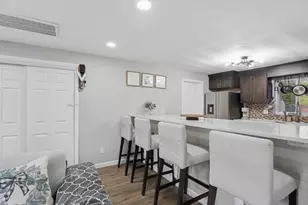 7 Edith Rd, Framingham, MA 01701 - Photo 12