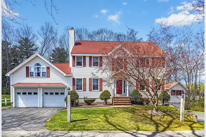 22 McRayne Hill Rd, Billerica, MA 01821 - Photo 2