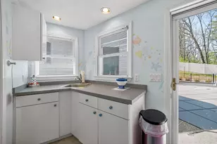 22 McRayne Hill Rd, Billerica, MA 01821 - Photo 18