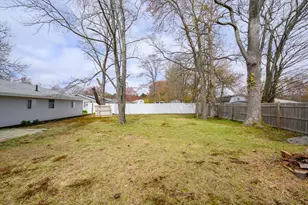 38 Marion St, Holbrook, MA 02343 - Photo 24