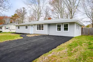 38 Marion St, Holbrook, MA 02343 - Photo 2