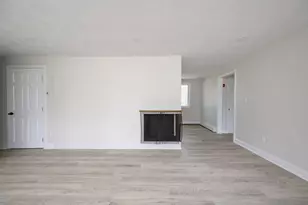 38 Marion St, Holbrook, MA 02343 - Photo 4