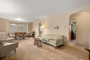 25 Spruce St, Milton, MA 02186 - Photo 2
