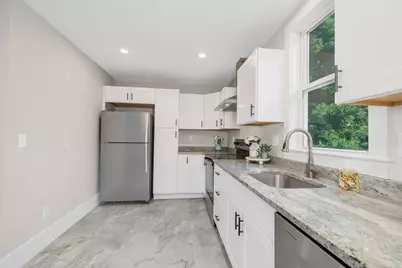 16 Chestnut Street #16, Newburyport, MA 01950 - Photo 8