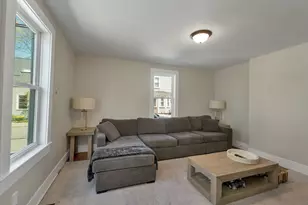 16 Chestnut St, Newburyport, MA 01950 - Photo 12
