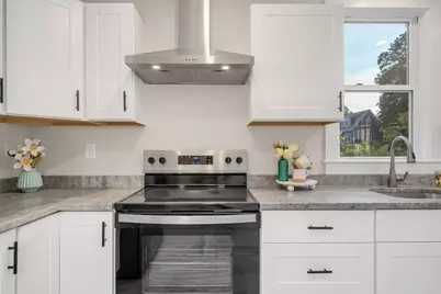 16 Chestnut Street #16, Newburyport, MA 01950 - Photo 6