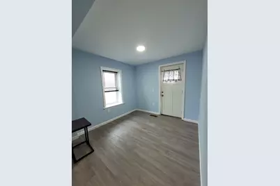50 Root Pl, Pittsfield, MA 01201 - Photo 6