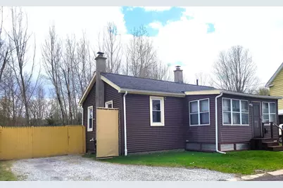 50 Root Pl, Pittsfield, MA 01201 - Photo 1