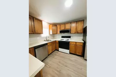 50 Root Pl, Pittsfield, MA 01201 - Photo 14