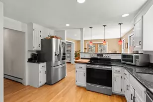 43 Maple St, Norfolk, MA 02056 - Photo 6