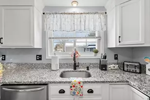 58 Brookbend Way E, East Bridgewater, MA 02333 - Photo 14