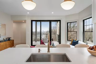 142A Metropolitan, Boston, MA 02131 - Photo 6