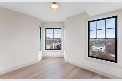142A Metropolitan, Boston, MA 02131 - Photo 18