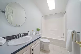 6802 Oak Point Dr, Middleborough, MA 02346 - Photo 24