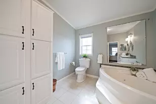 6802 Oak Point Dr, Middleborough, MA 02346 - Photo 22