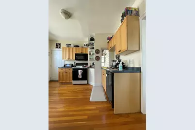 13-19 Houghton St, Somerville, MA 02143 - Photo 6